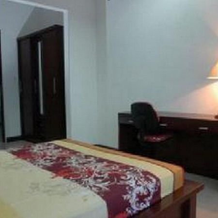 Guesthouse Durentiga Джакарта Экстерьер фото